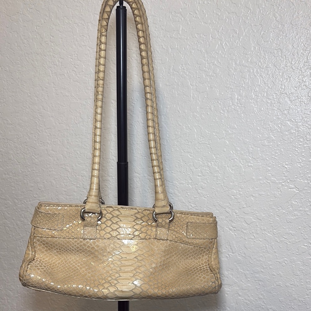 Stuart Weitzman Beige Snake-Embossed Shoulder Bag